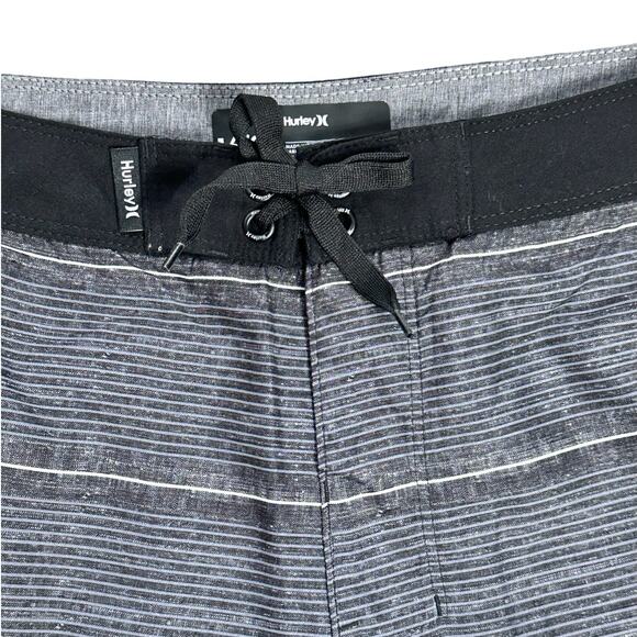 Hurley Shoreline Board Shorts Boys Black Gray Size 16/28 NWOT - Picture 2 of 5